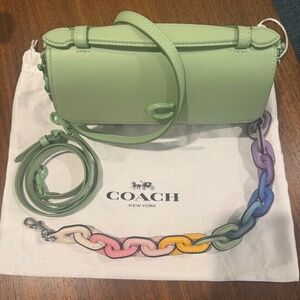Coach Juno bag in Mint green xtra leather chain in pastel